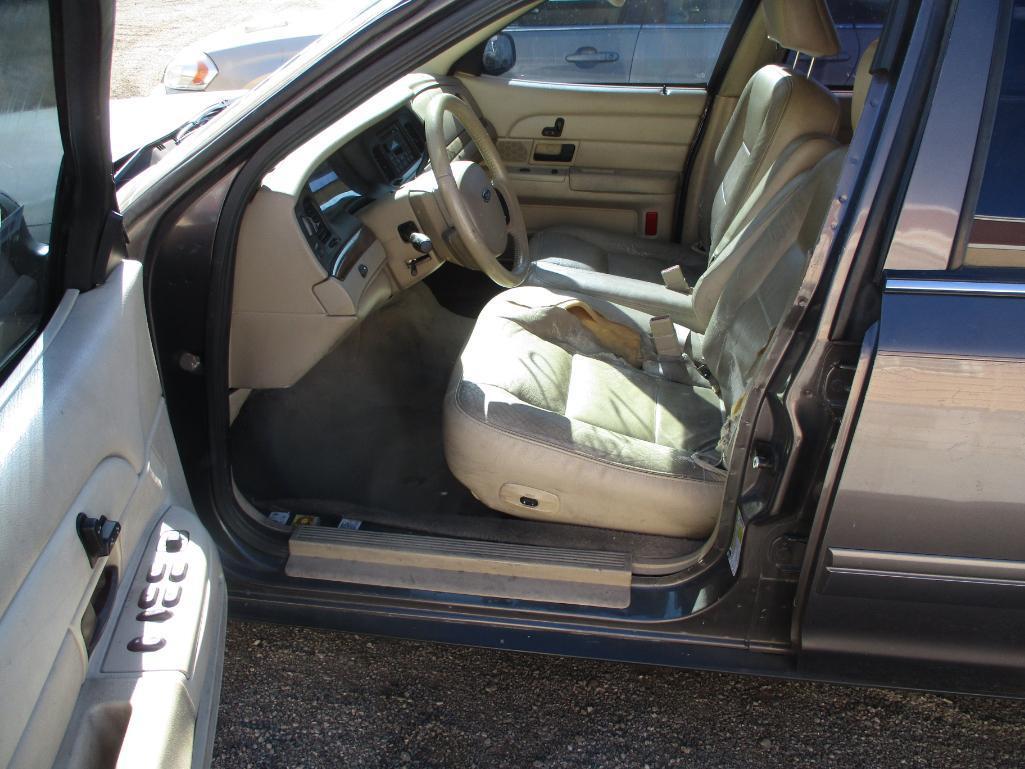 2007 FORD CROWN VIC