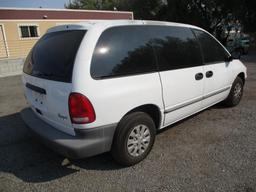 1999 PLYMOUTH VOYAGER