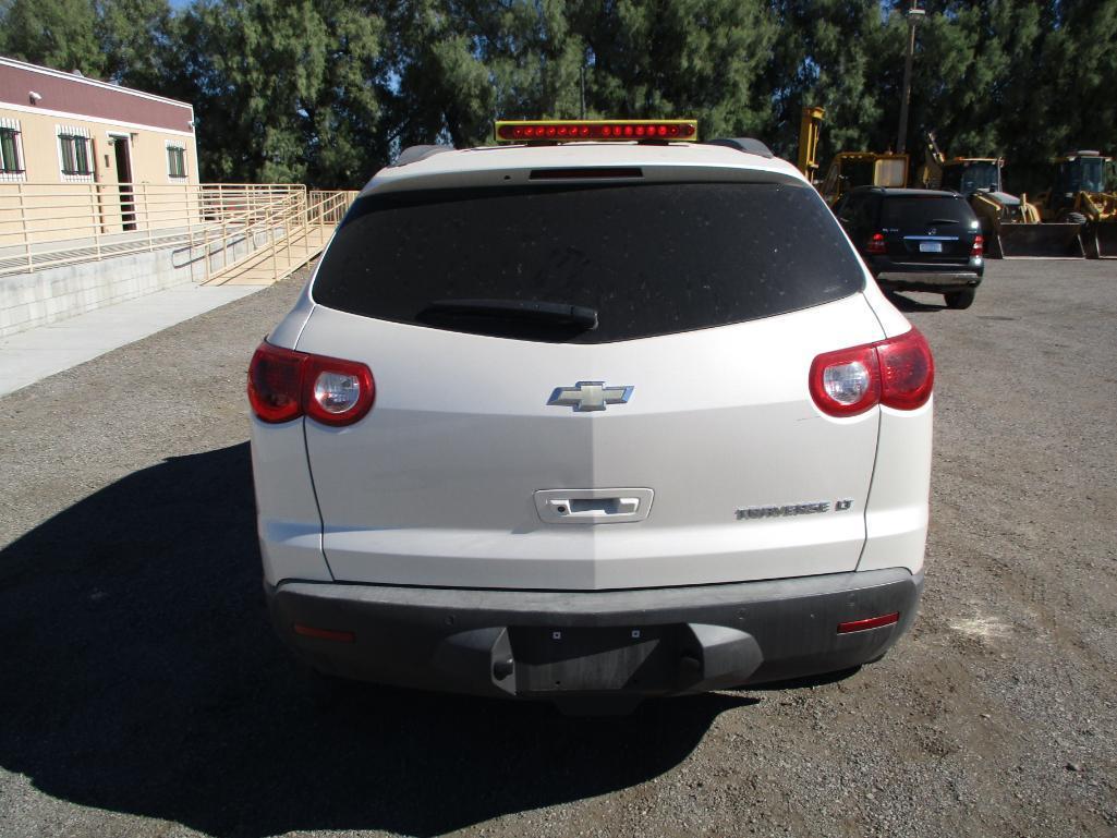 2011 CHEV TRAVERSE LT