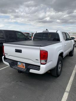 2017 TOYOTA TACOMA 4X4