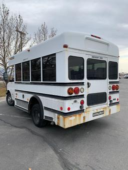 2007 CHEV COLLINS BUS