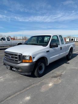 2001 FORD F250 2WD