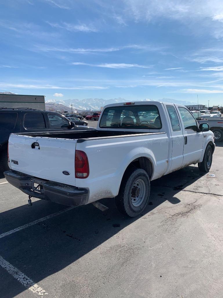 2001 FORD F250 2WD