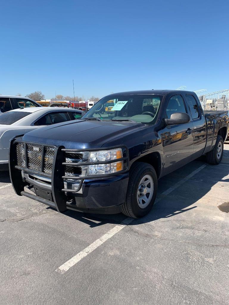 2011 CHEV 1500 4X4