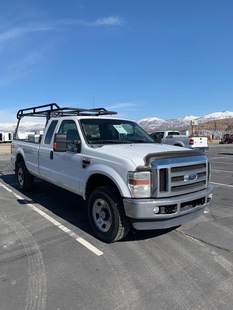 2009 FORD F350 4X4