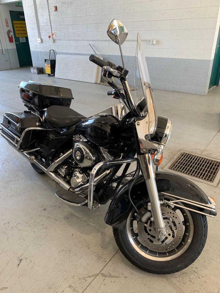 2003 HARLEY ROAD KING