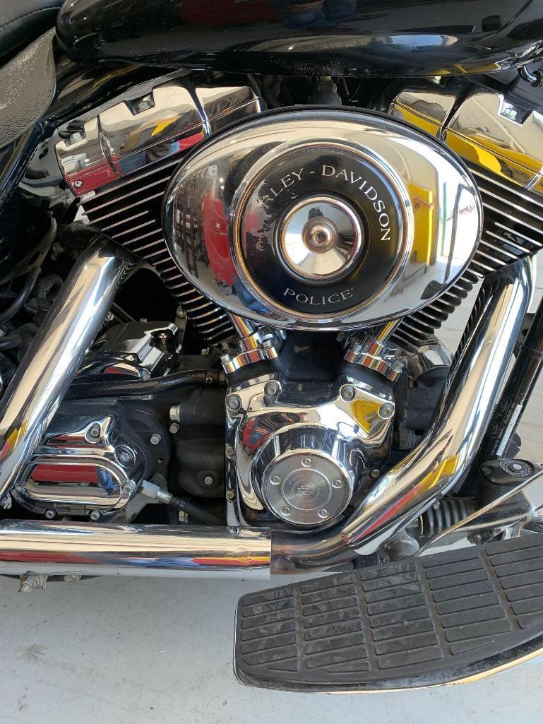 2003 HARLEY ROAD KING