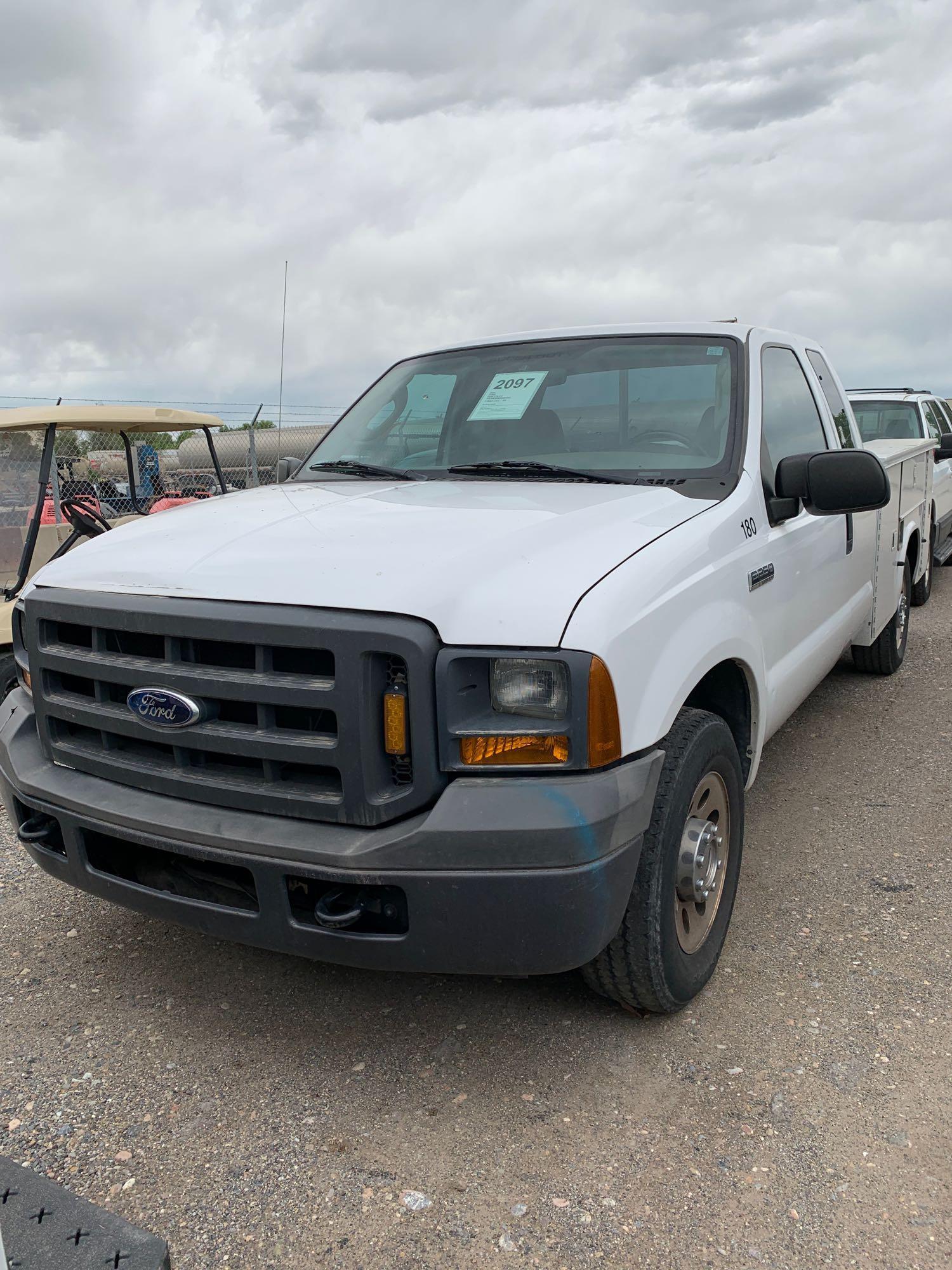 2005 FORD F250 UTILITY