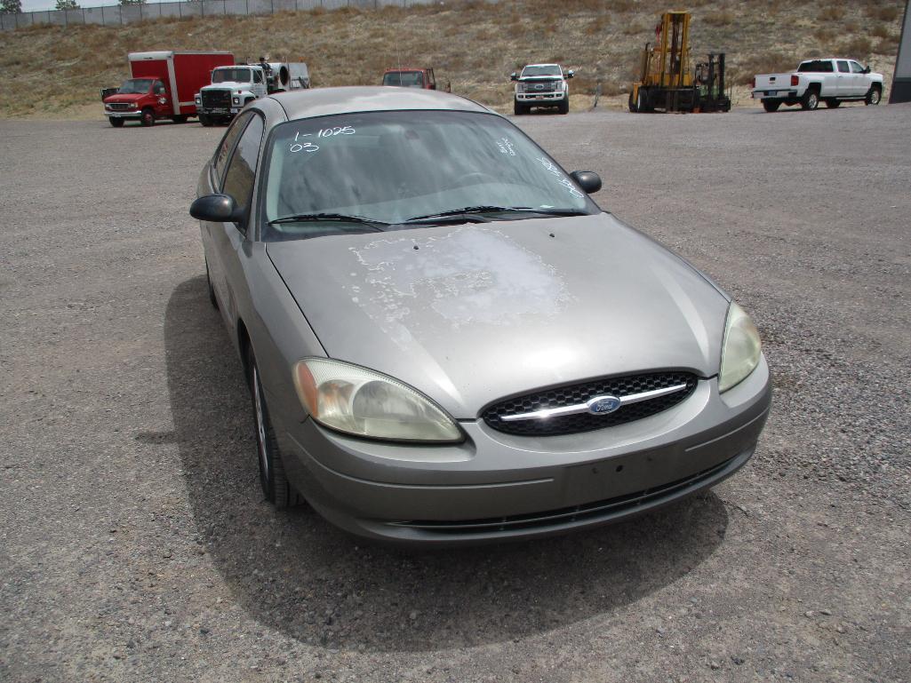 2003 FORD TAURUS