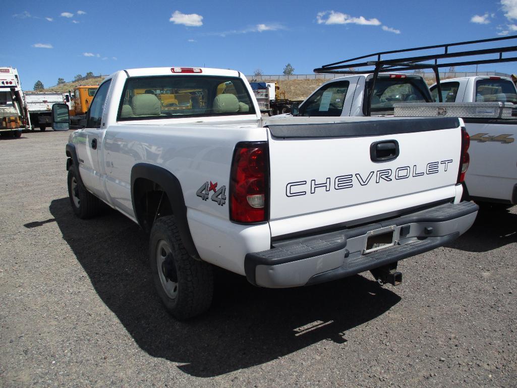 2002 CHEV 2500HD PICKUP