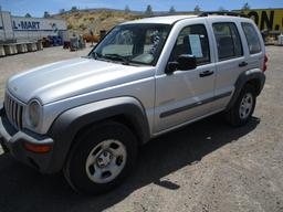 2004 JEEP LIBERTY SPORT