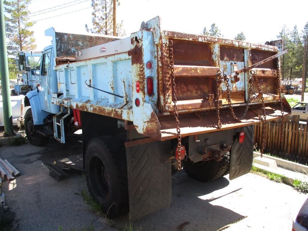 1991 INTL 4800 6 WHEEL DUMP