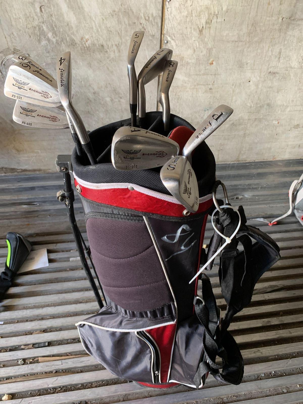 GOLF SET