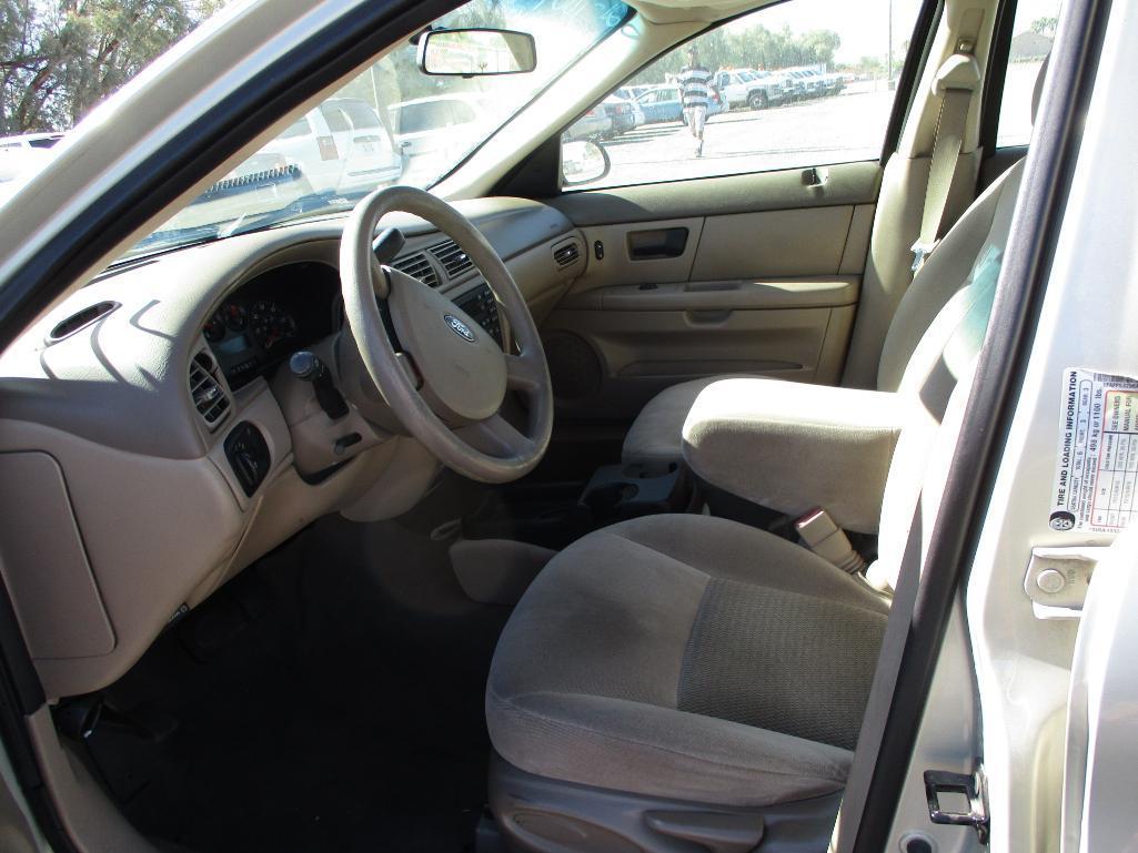 2006 FORD TAURUS SE