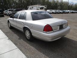 2005 FORD CROWN VIC