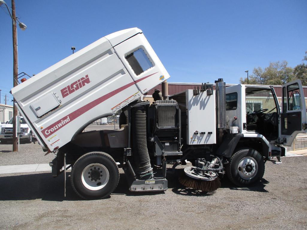 2007 ELGIN CROSSWIND SWEEPER