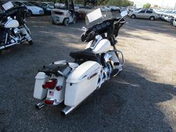 2014 HARLEY POLICE