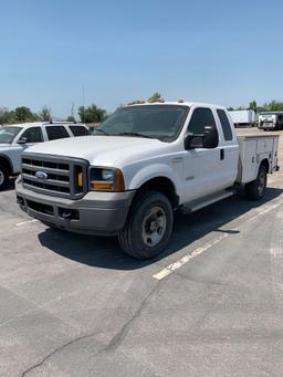 2005 FORD F350 UTILITY