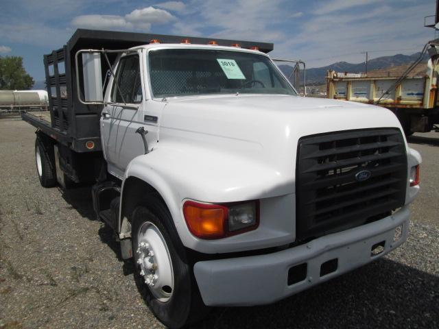 1996 FORD F700 DUMPBED