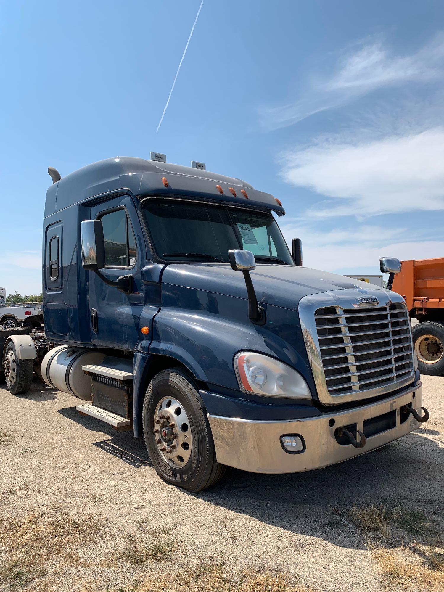 2016 FREIGHTLINER CONVENTIONAL