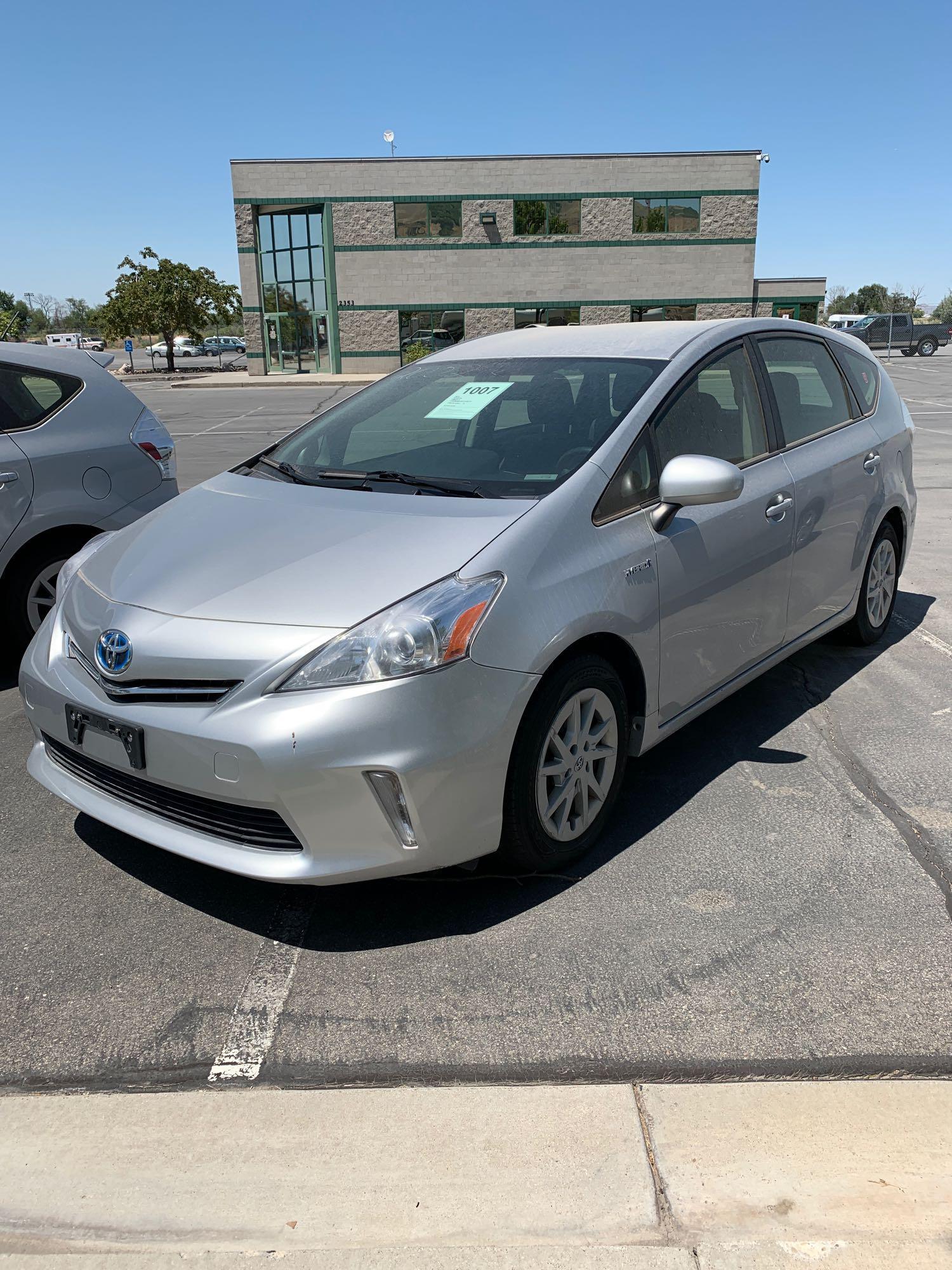 2012 TOYOTA PRIUS V