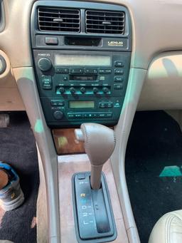 1998 LEXUS ES300