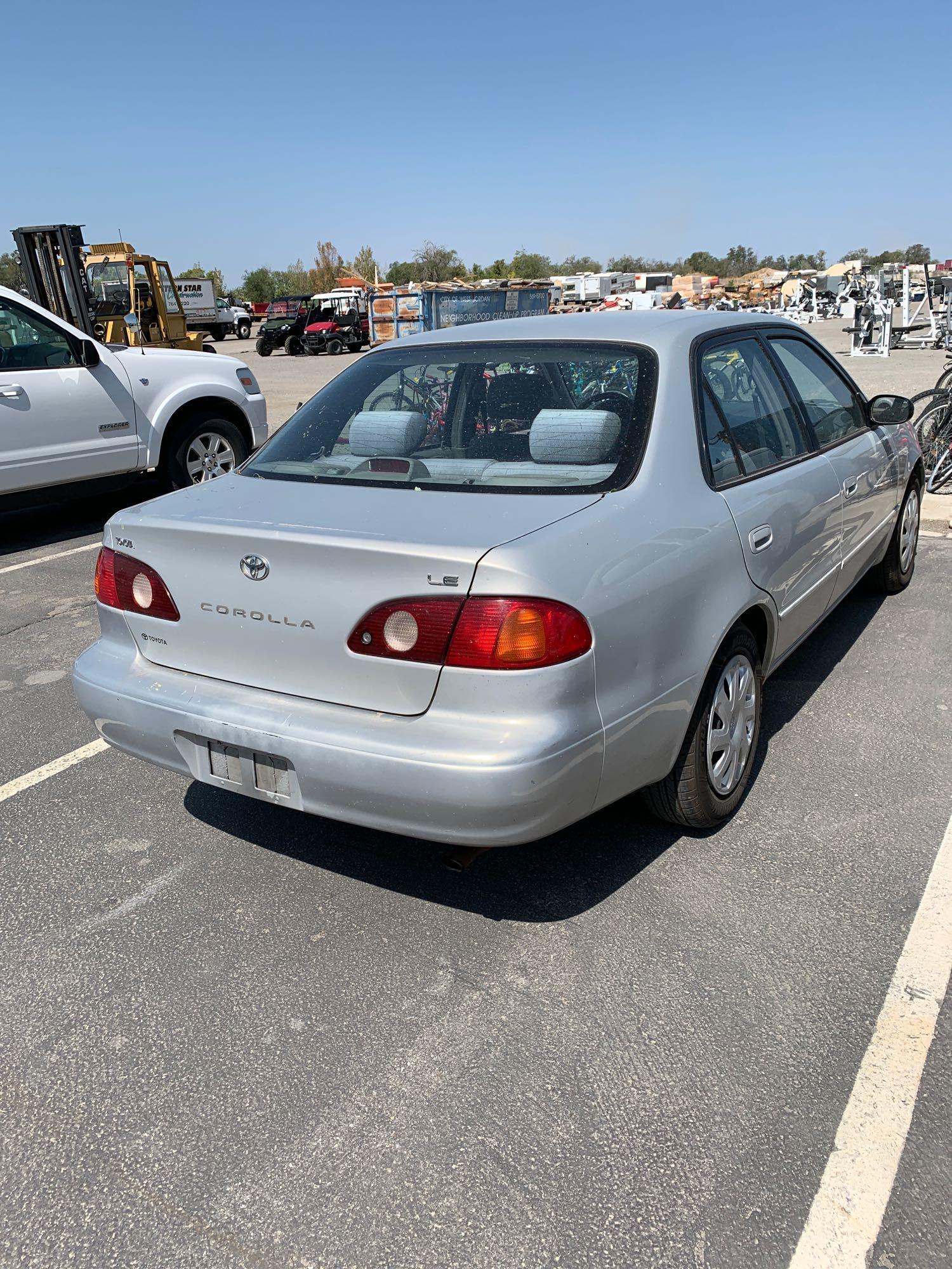 2002 TOYOTA COROLLA