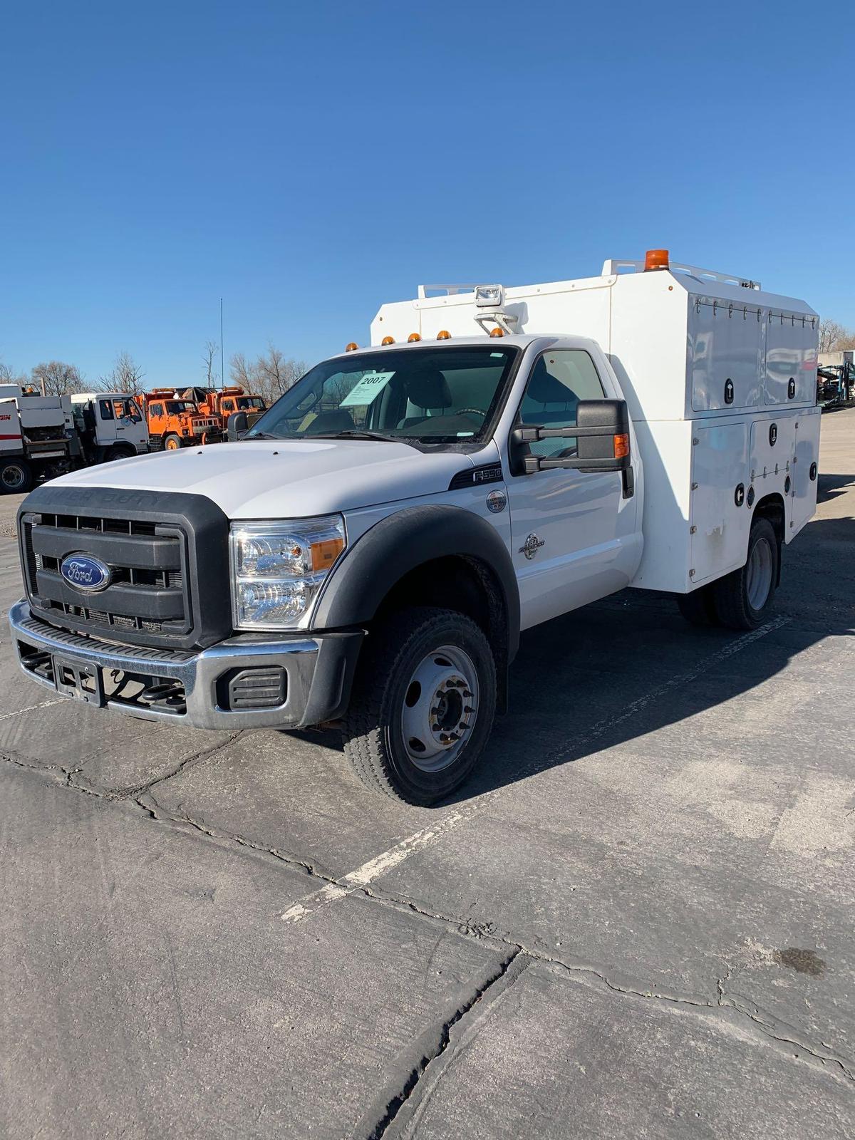 2013 FORD F550 UTILITY