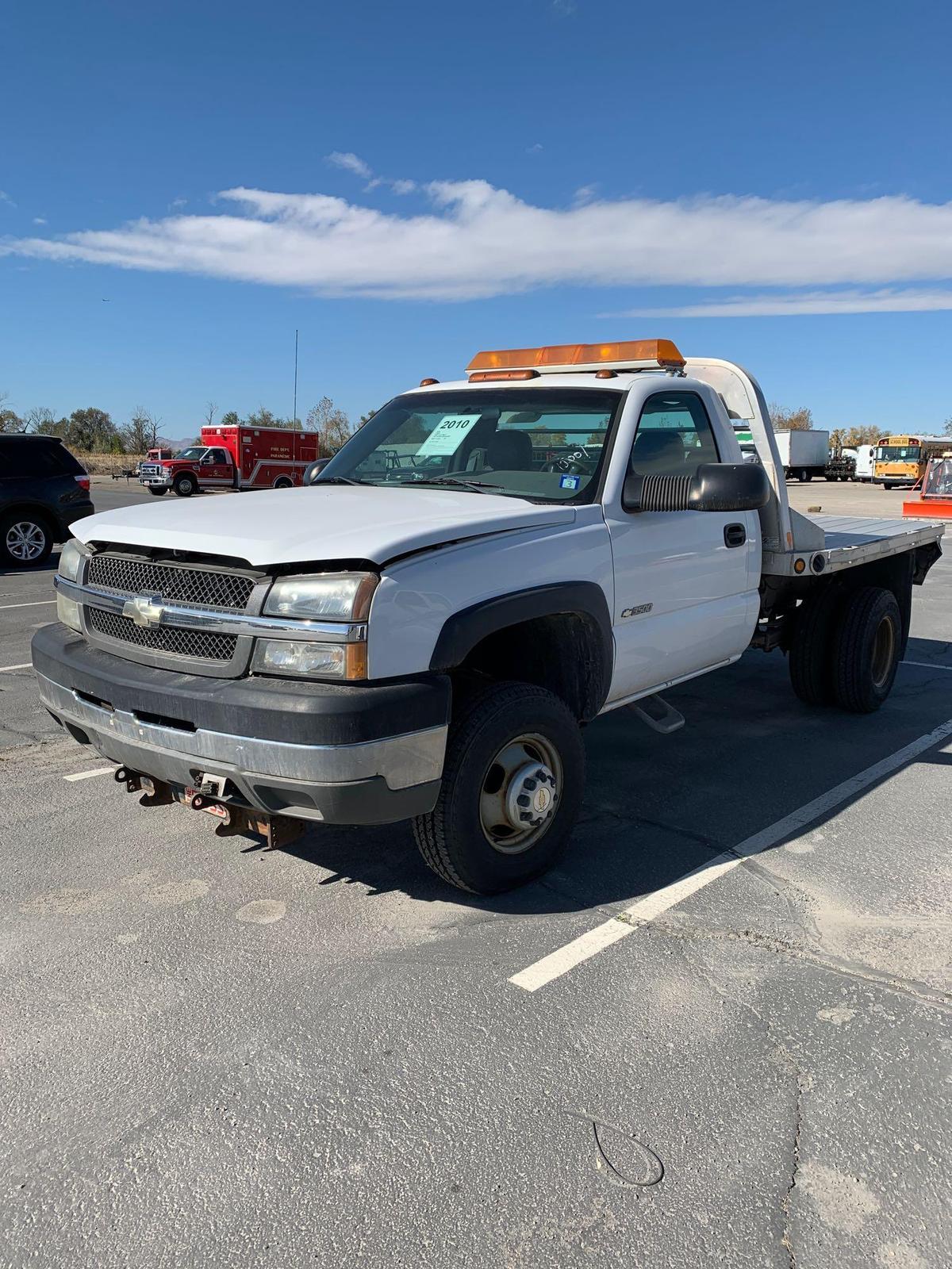 2004 CHEV 3500 FLATBED