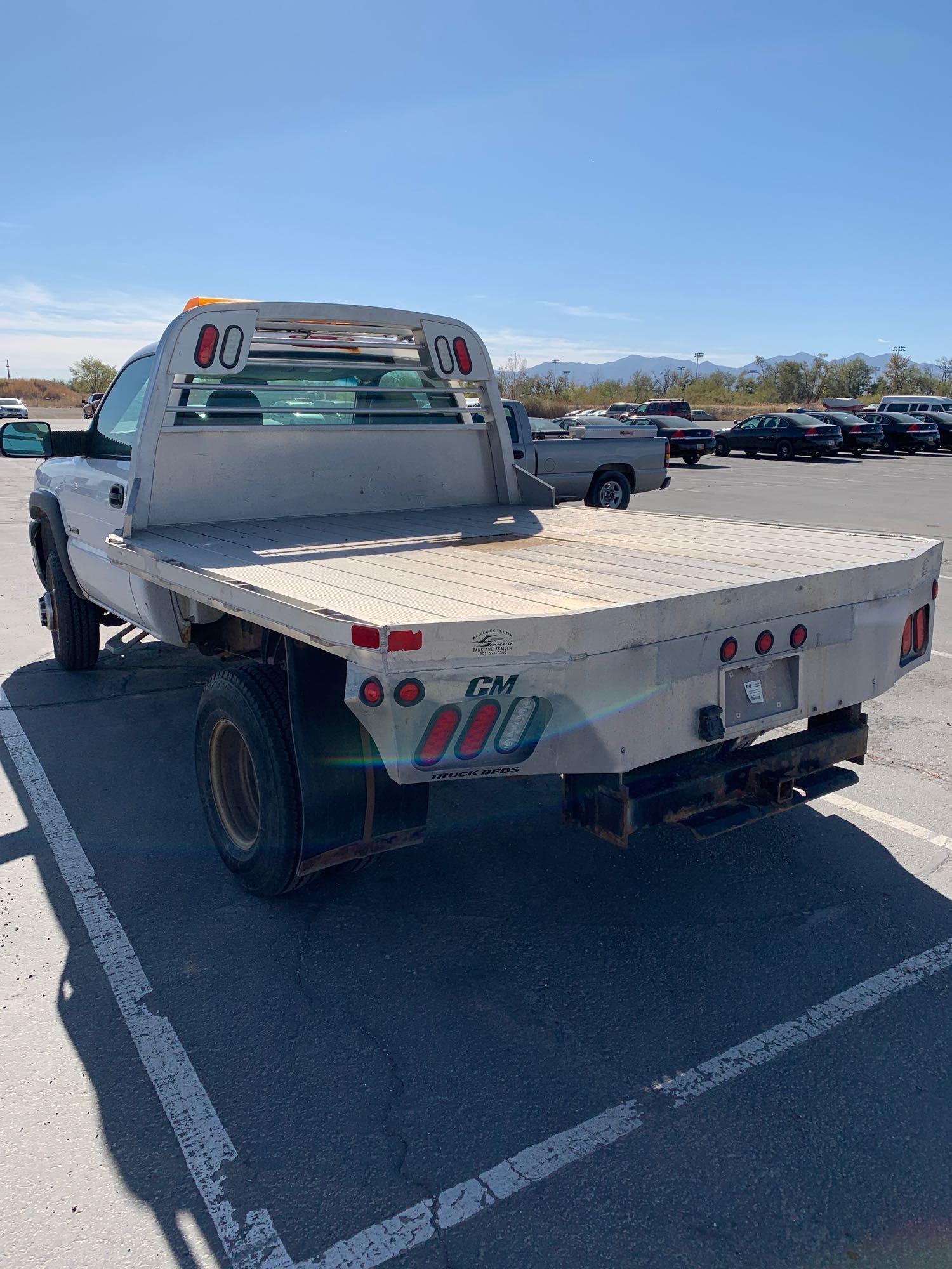 2004 CHEV 3500 FLATBED