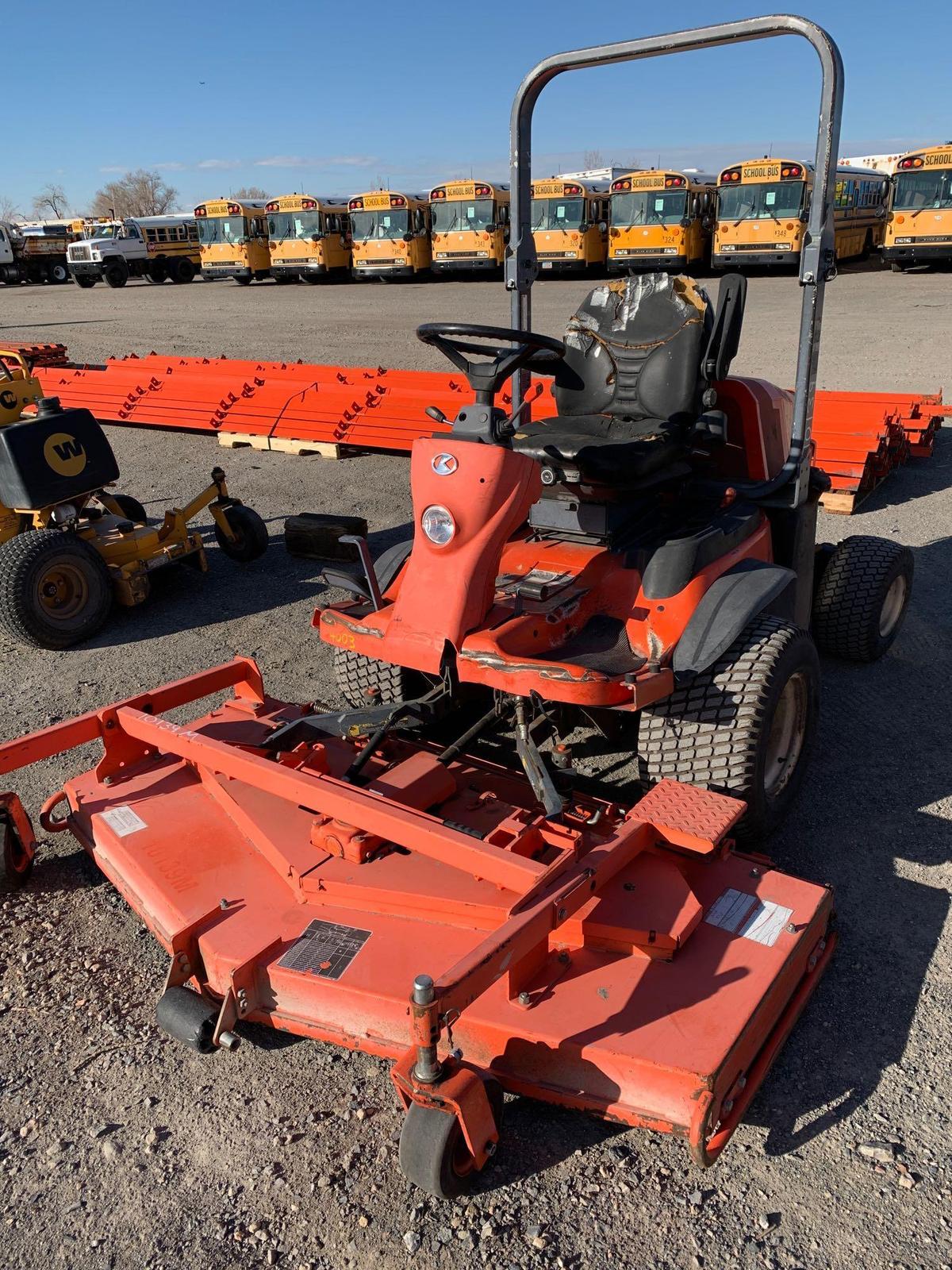 KUBOTA F3080 MOWER