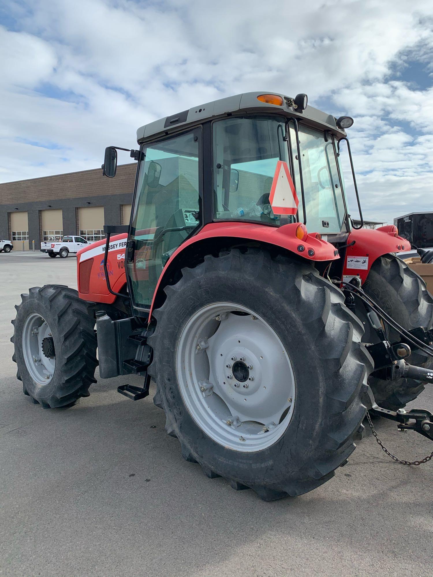 MASSEY FERGUSON 5455 TRACTOR