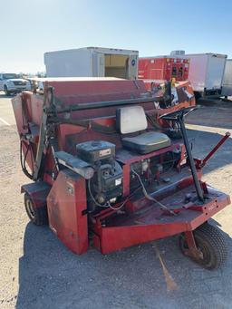 TORO TURF SWEEPER