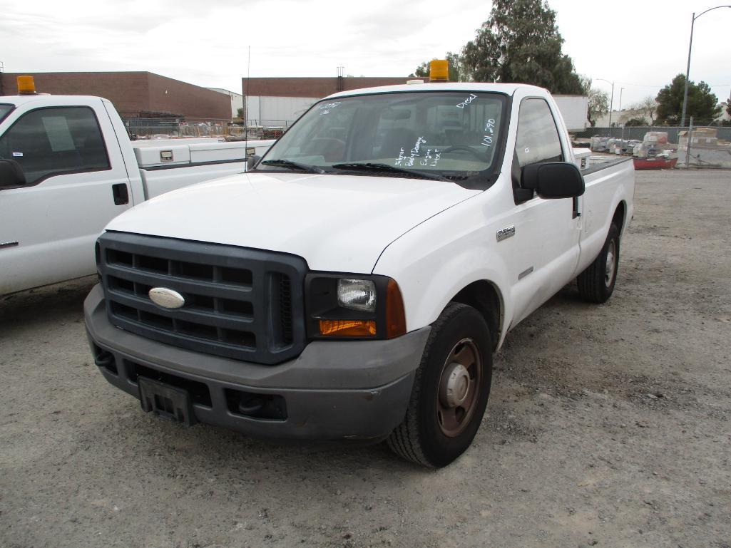 2006 FORD F-250 XL PICKUP