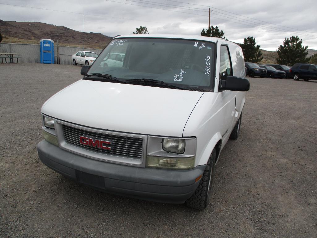 2002 GMC SAFARI CARGO VAN