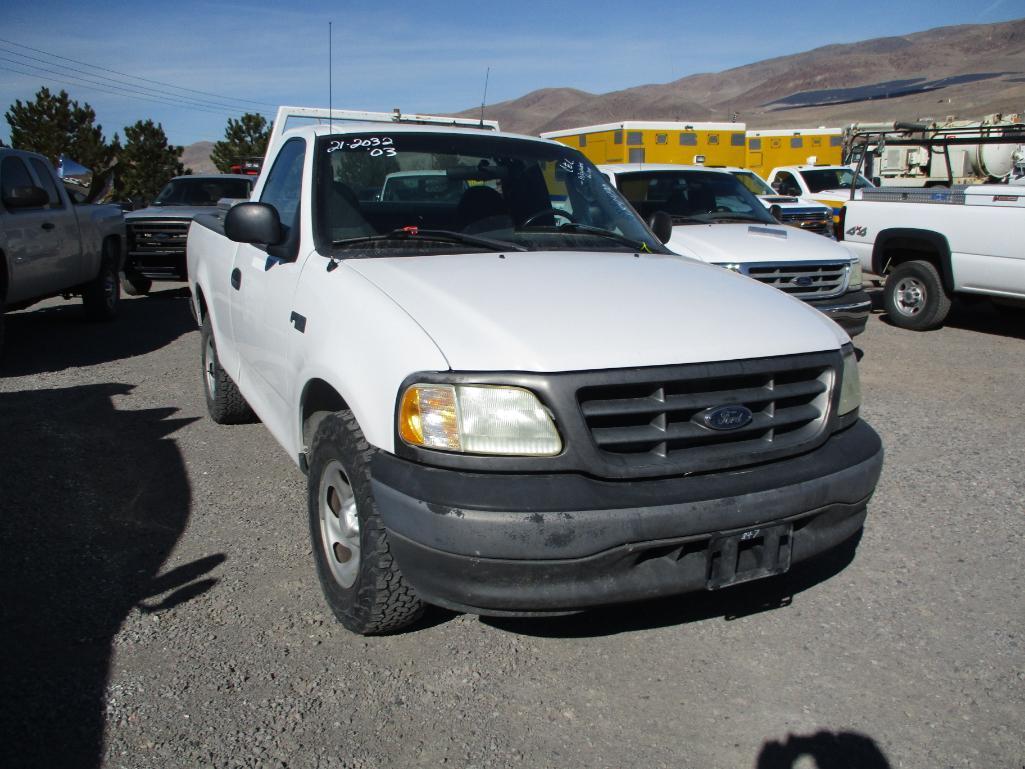 2003 FORD F-150 XL PICKUP