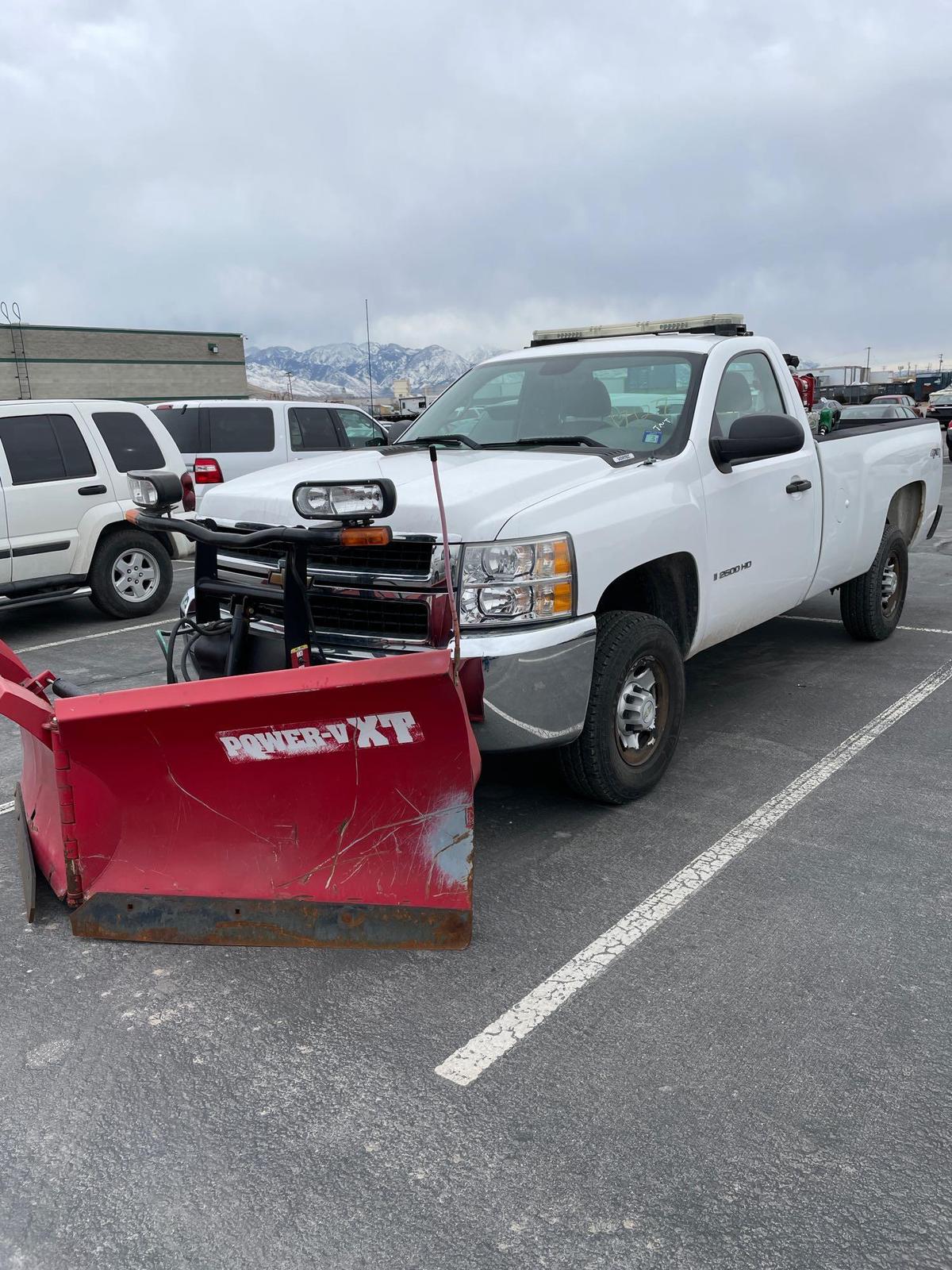 2008 CHEV 2500 4X4