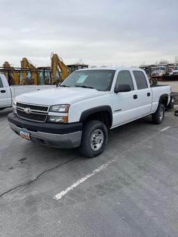 2005 CHEV 2500HD 4X4