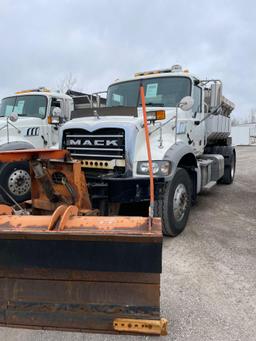 2013 MACK GRANITE HOOK TK