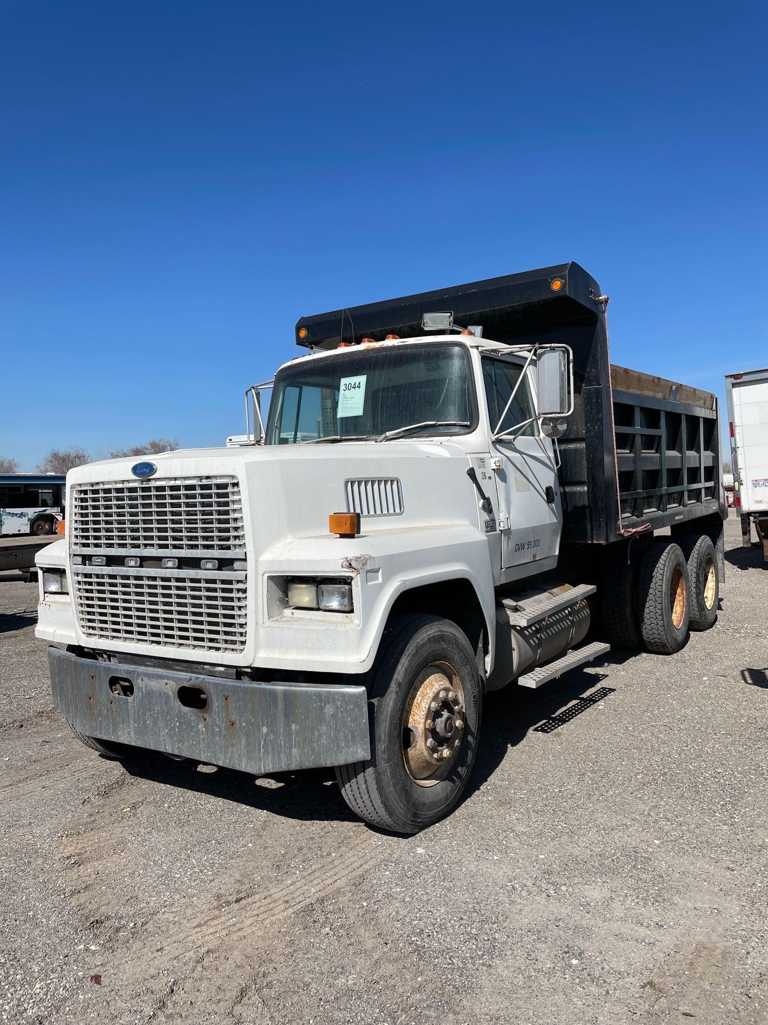 1993 FORD LTL9000