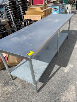 STAINLESS TABLE