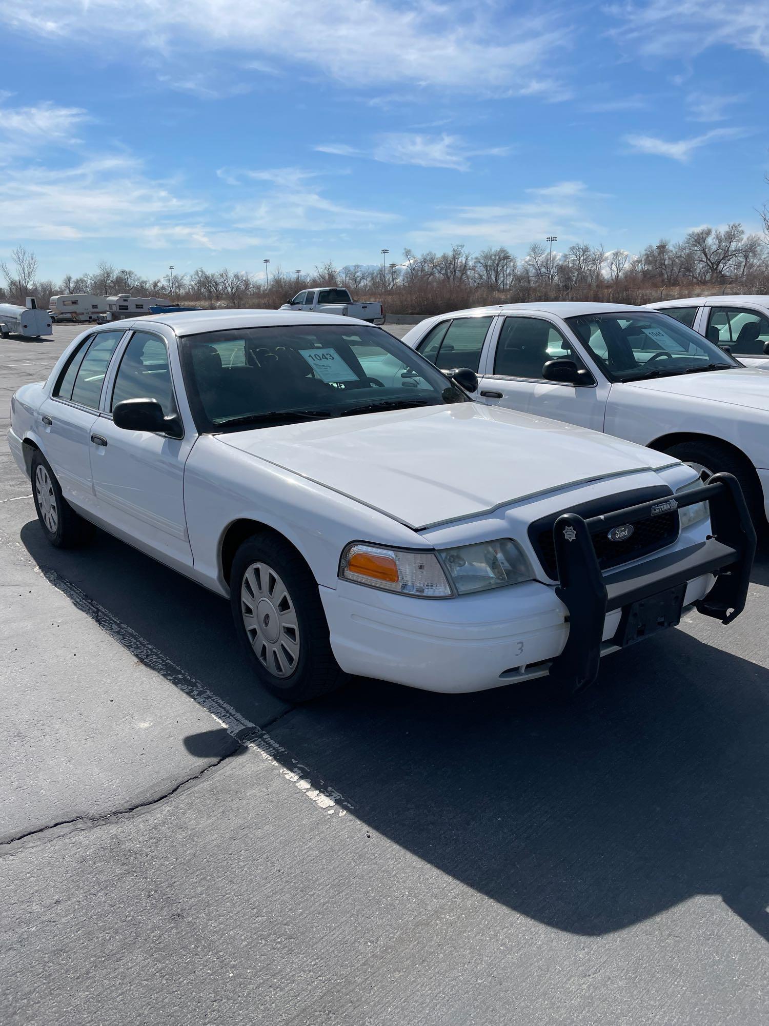 2011 FORD CROWN VIC