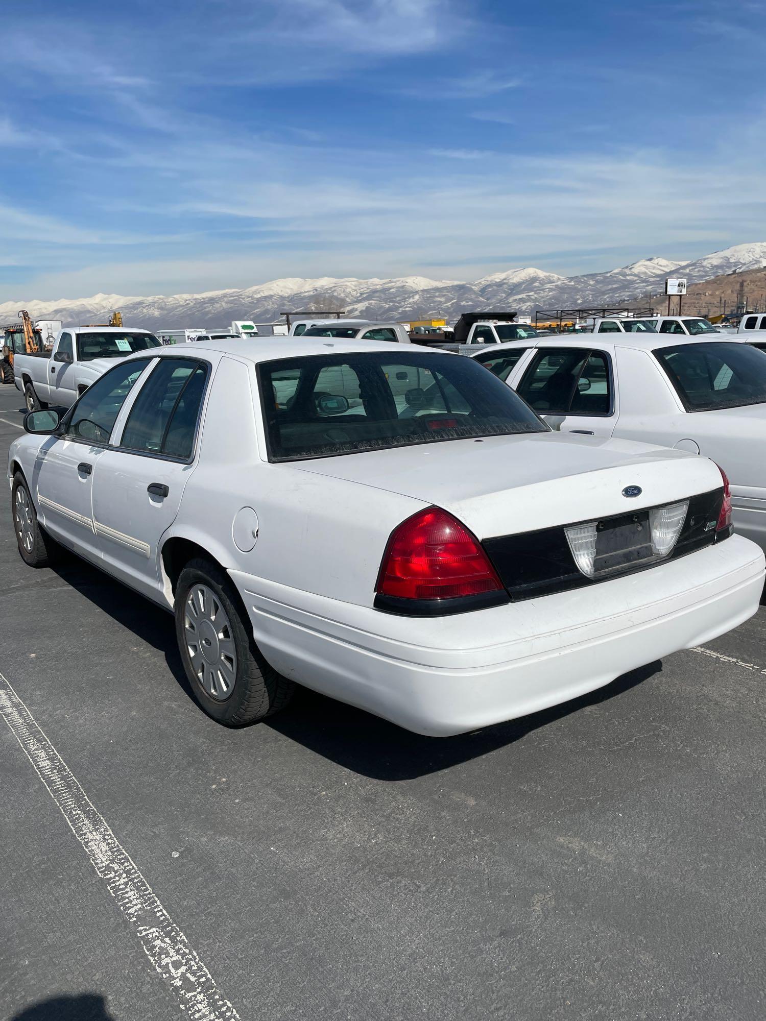 2009 FORD CROWN VIC