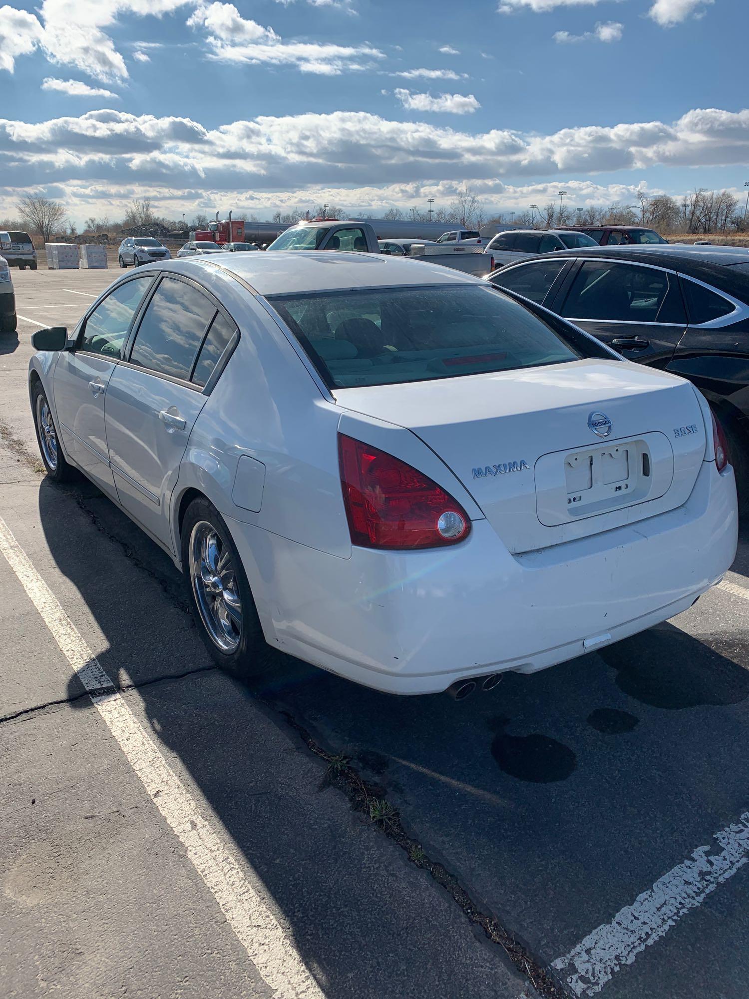 2005 NISSAN MAXIMA