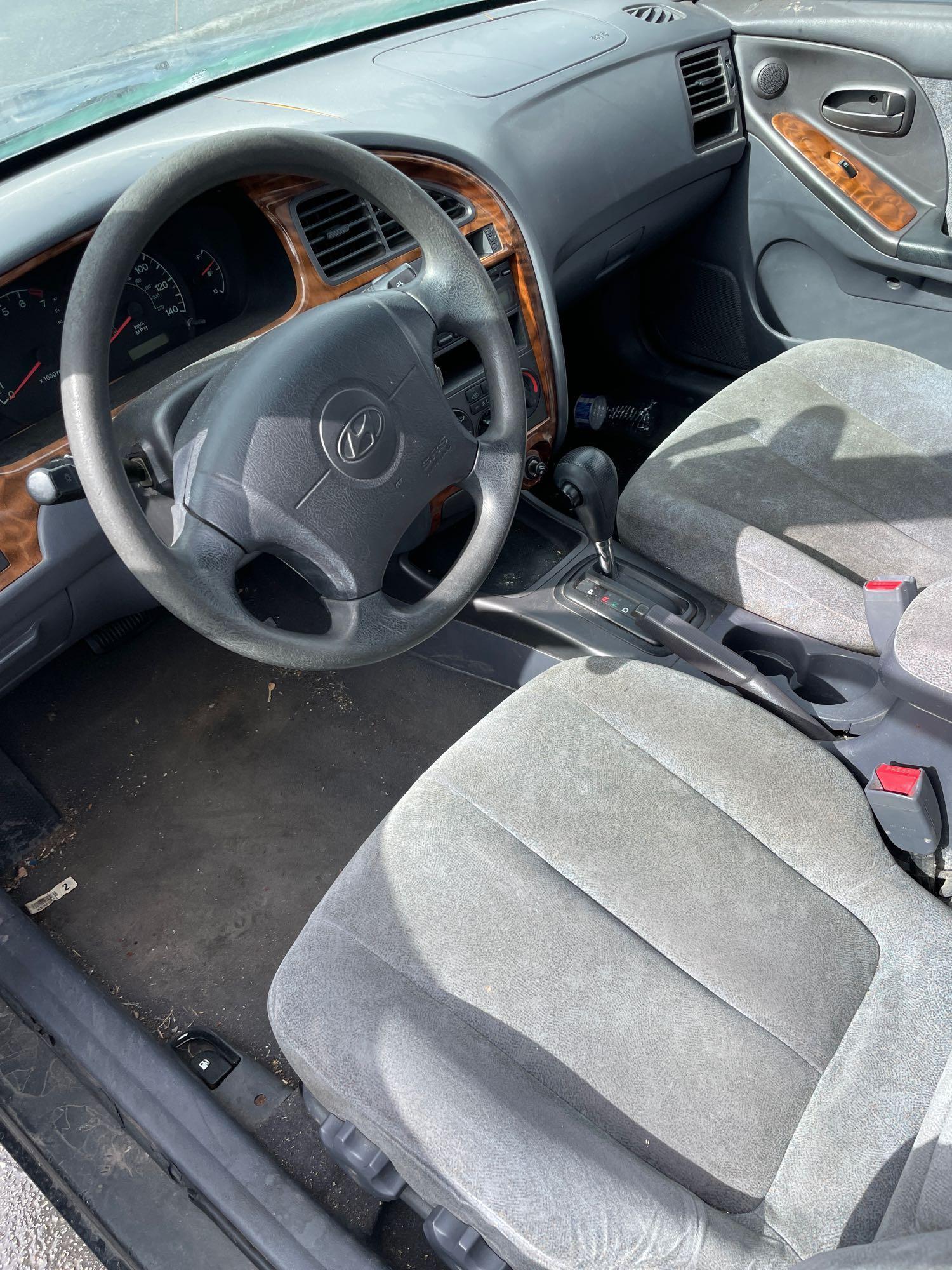 2002 HYUNDAI ELANTRA