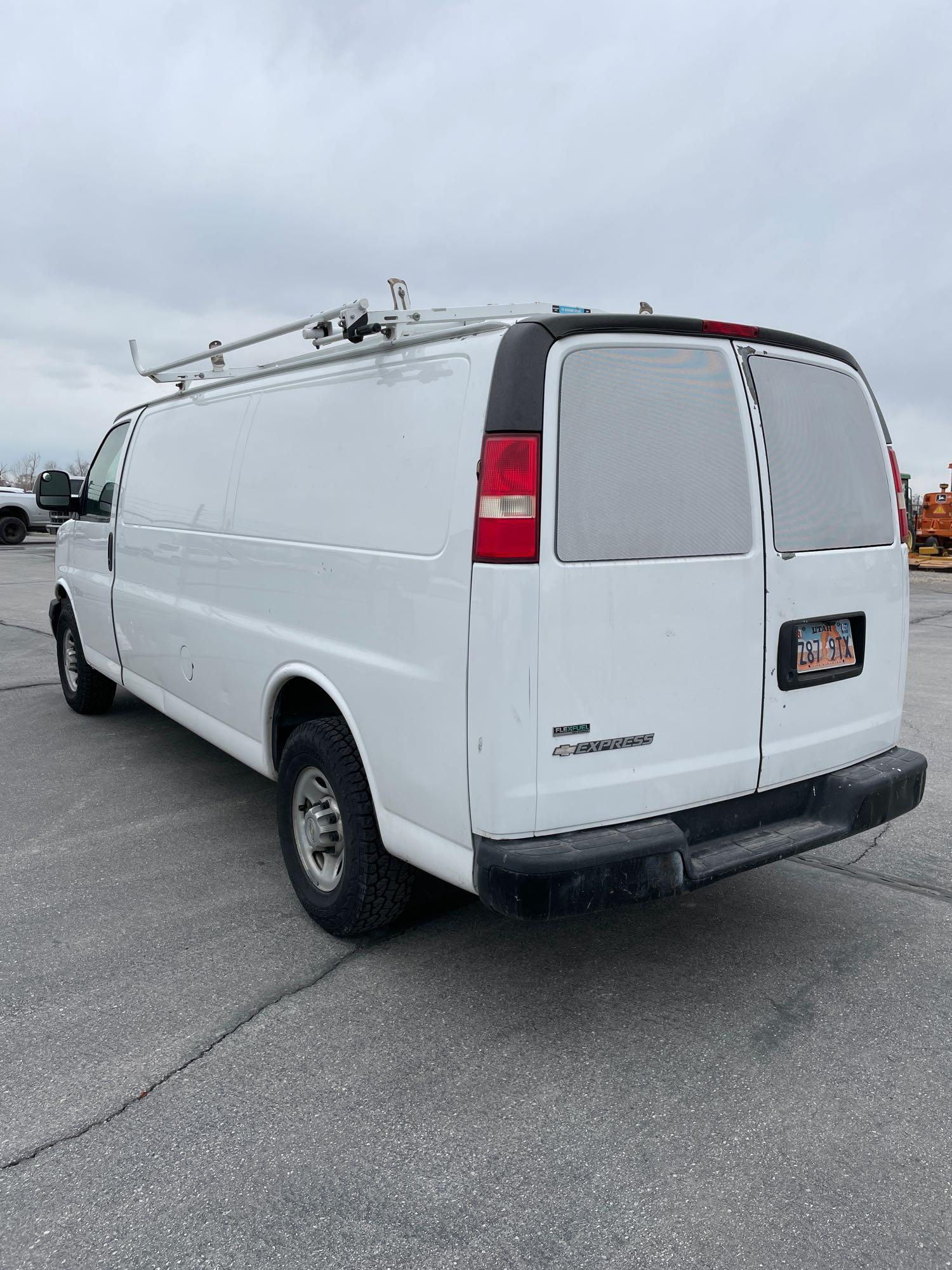 2010 CHEV EXPRESS 2500