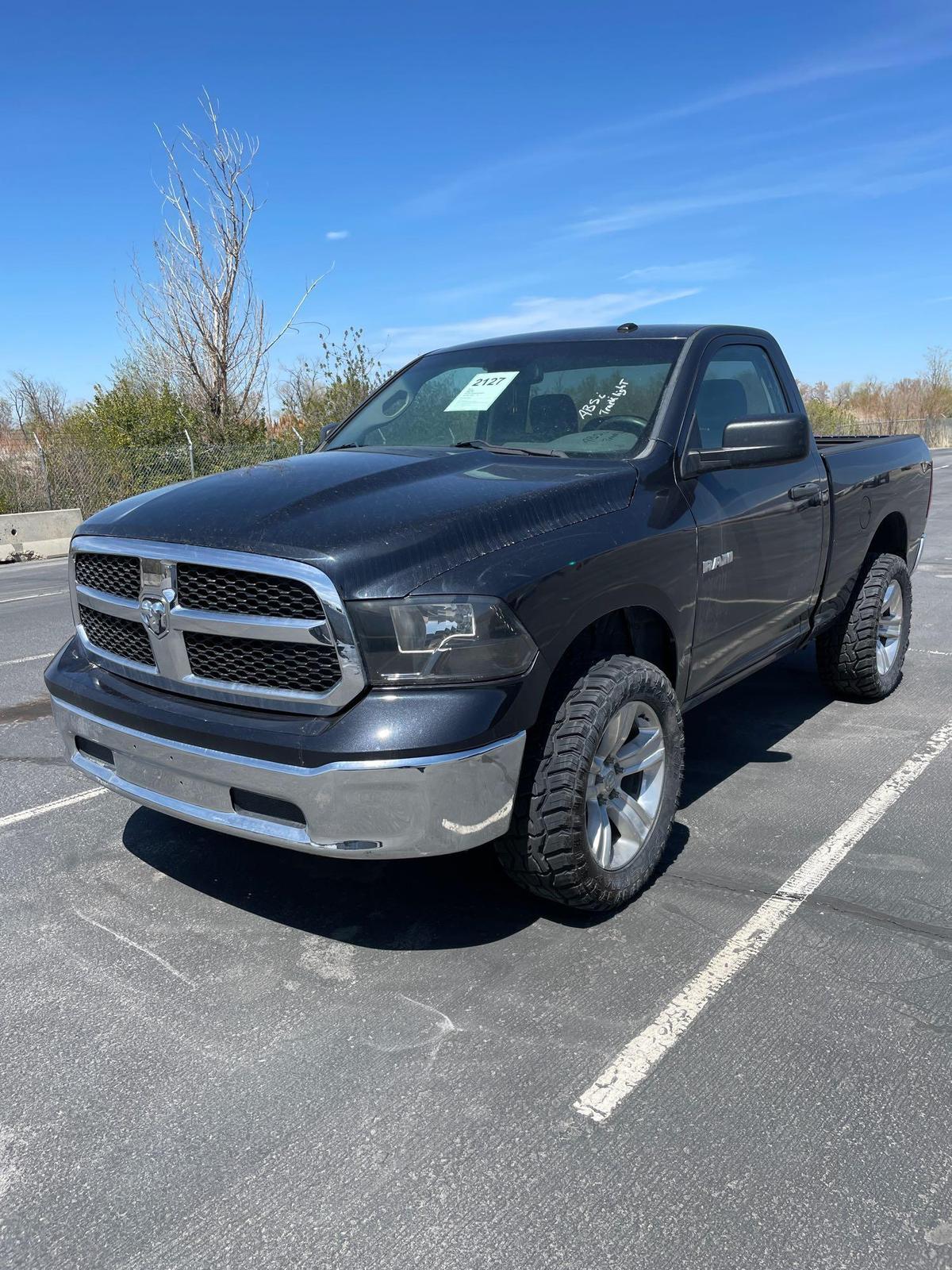 2014 DODGE 1500 4X4