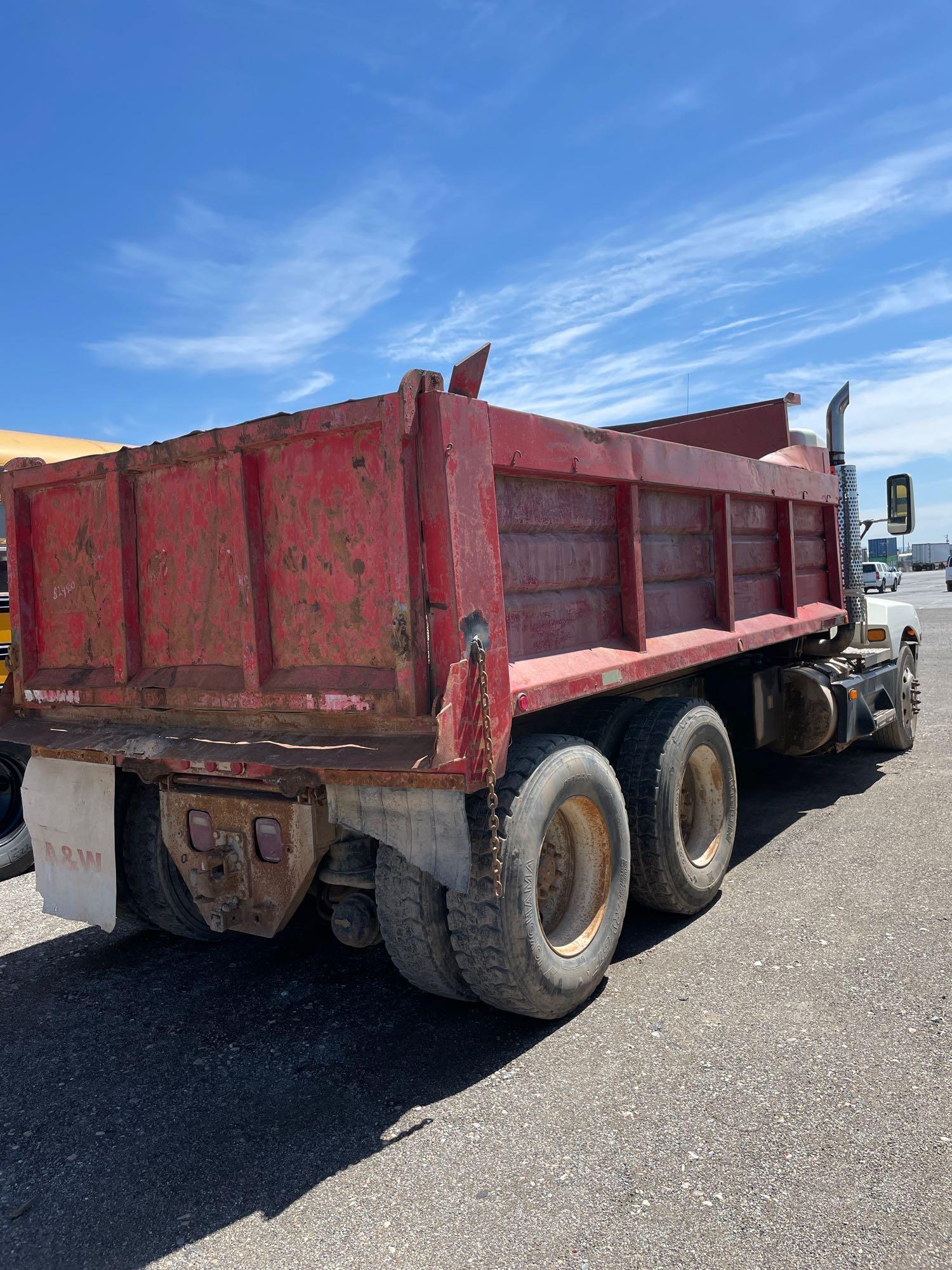 1995 KENWORTH T600 DUMP