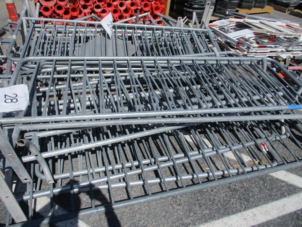 STEEL BARRICADES