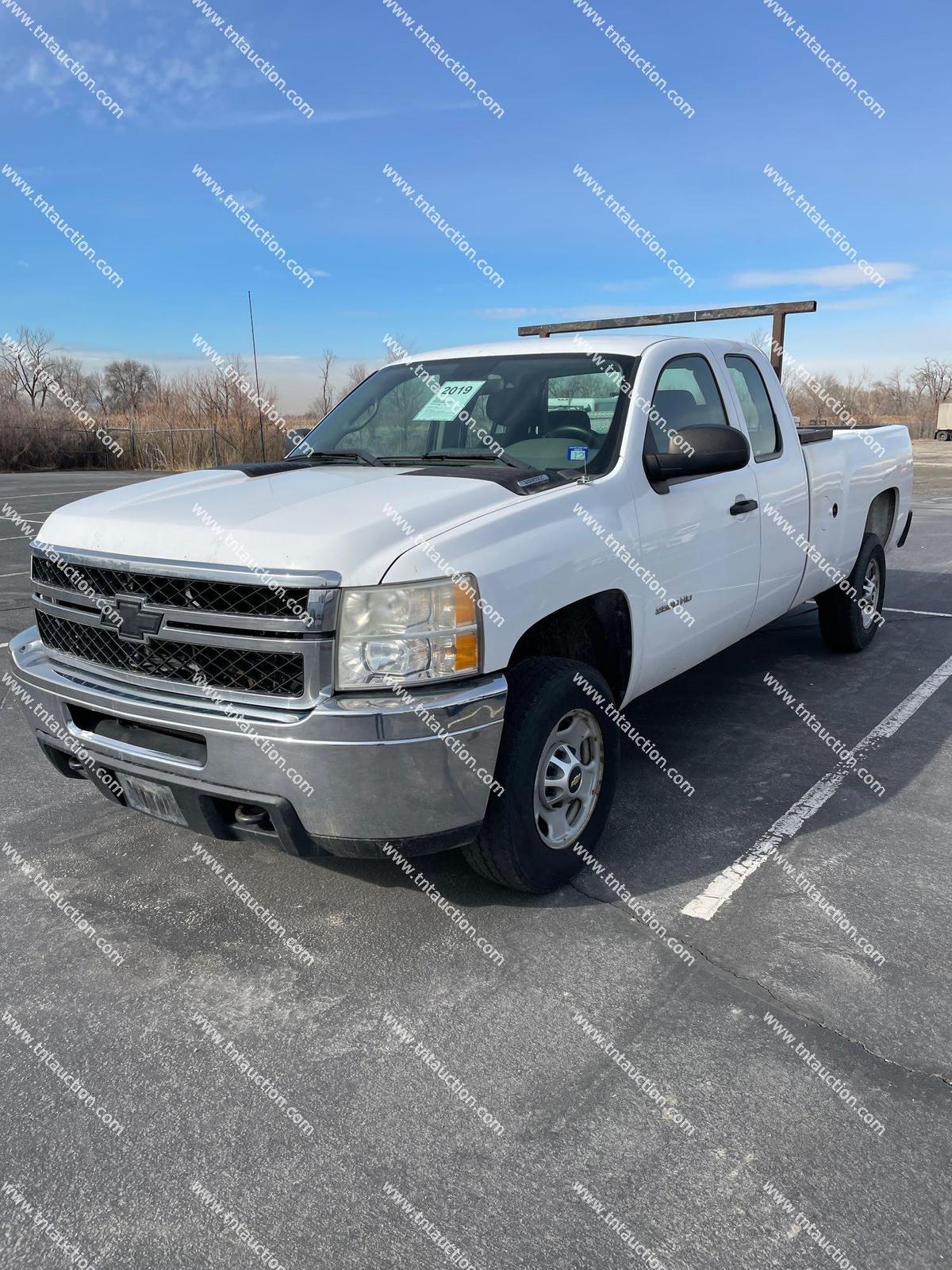 2011 CHEV 2500HD 2WD